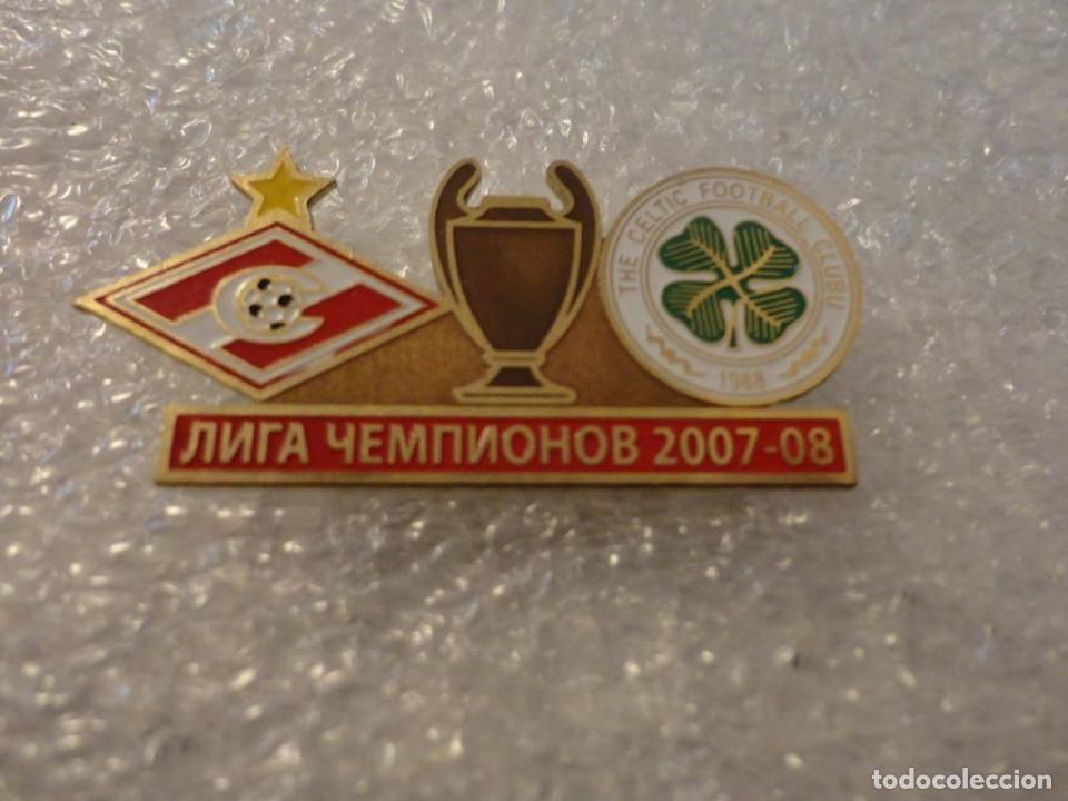 Collezionismo sportivo: Badge Pin: UEFA Champions League 2007-08 Spartak Moscow Russia - Celtic FC Scotland