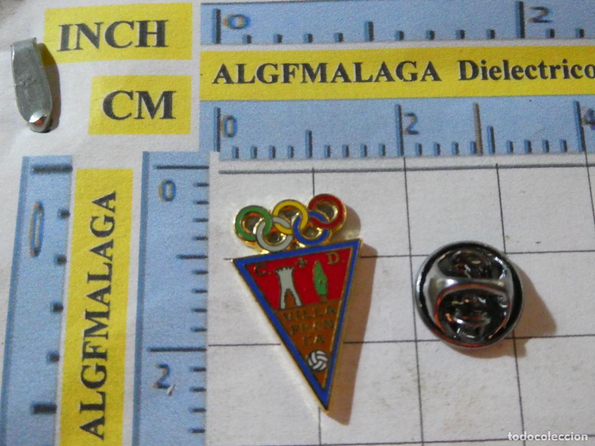 Collezionismo sportivo: PIN DE DEPORTES. F&Uacute;TBOL. CD VILLAFRANCA DE LOS CABALLEROS TOLEDO. ESCUDO EQUIPO