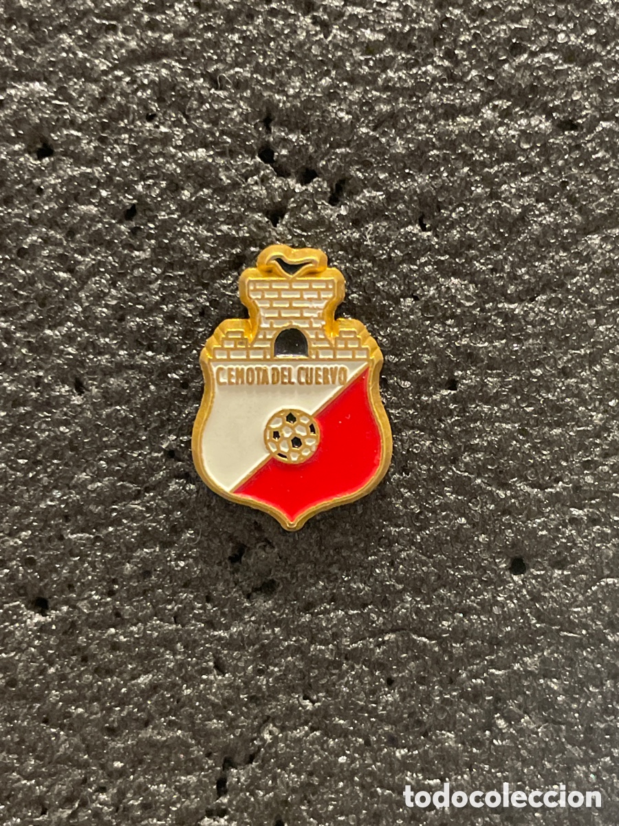 Collezionismo sportivo: Pin 90 C.F. MOTA DEL CUERVO - Mota del Cuervo (Cuenca)