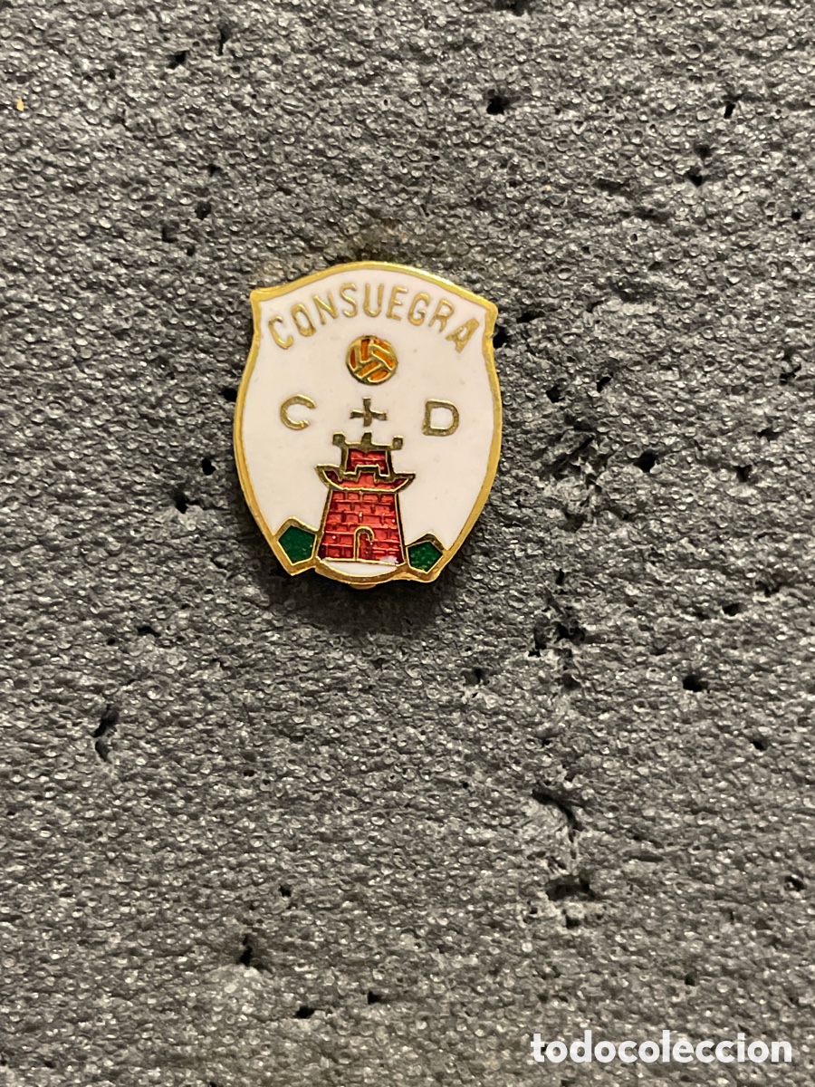 Collezionismo sportivo: Pin 151 CONSUEGRA C.D. - Consuegra (Toledo)