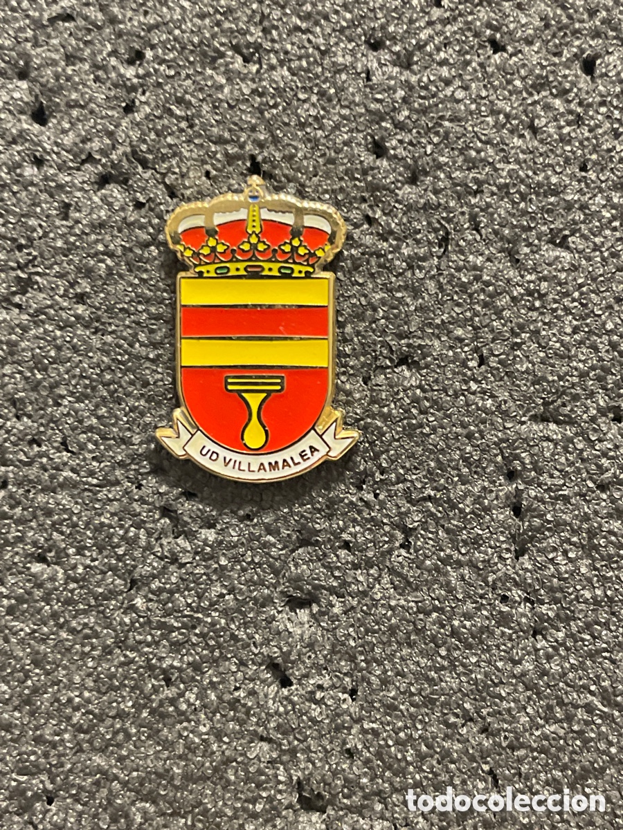 Collezionismo sportivo: Pin 196 U.D. VILLAMALEA - Villamalea (Albacete)