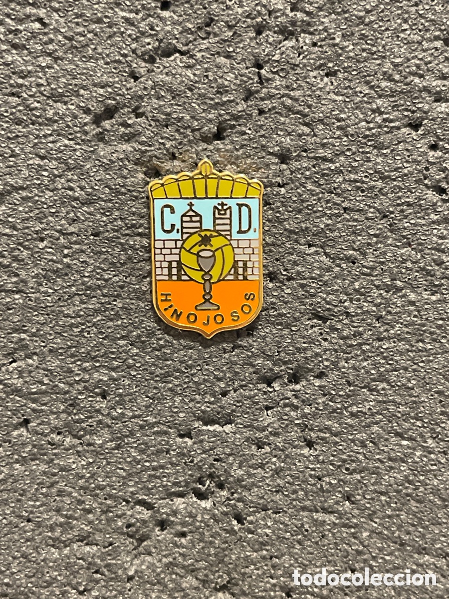 Collezionismo sportivo: Pin 290 C.D. HINOJOSOS - Los Hinojosos (Cuenca)