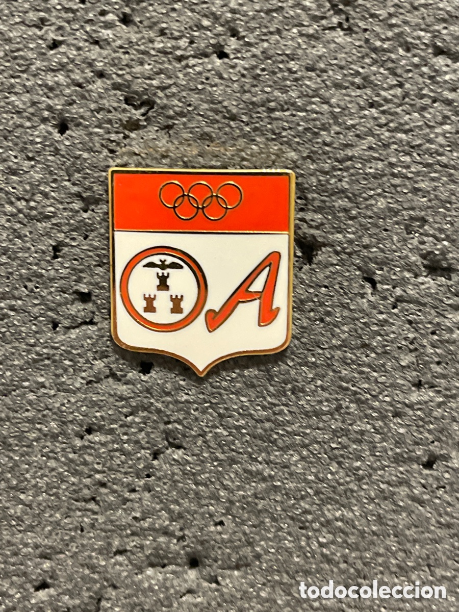 Collezionismo sportivo: Pin 297 OLIMPICO ALBACETE - Albacete