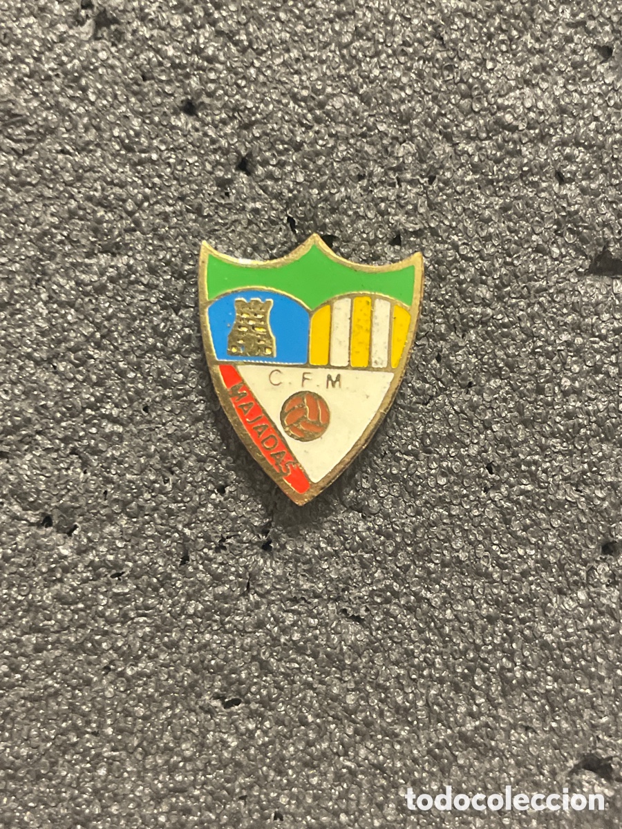 Collezionismo sportivo: Pin 41 C.F. MAJADAS - Majadas de Tietar (C&aacute;ceres)