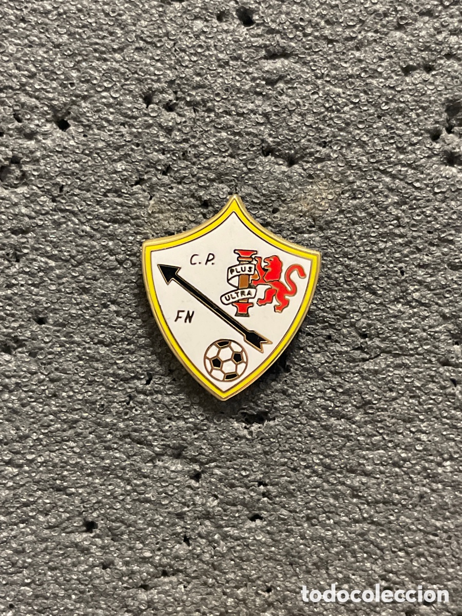 Collezionismo sportivo: Pin 116 C.P. FLECHA NEGRA - Badajoz