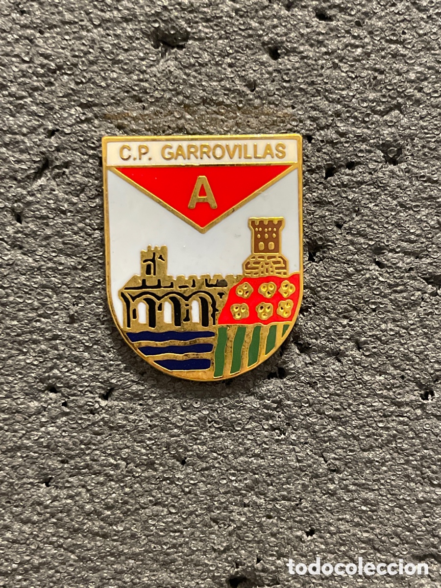 Collezionismo sportivo: Pin 175 C.P. GARROVILLAS - Garrovillas (C&aacute;ceres)