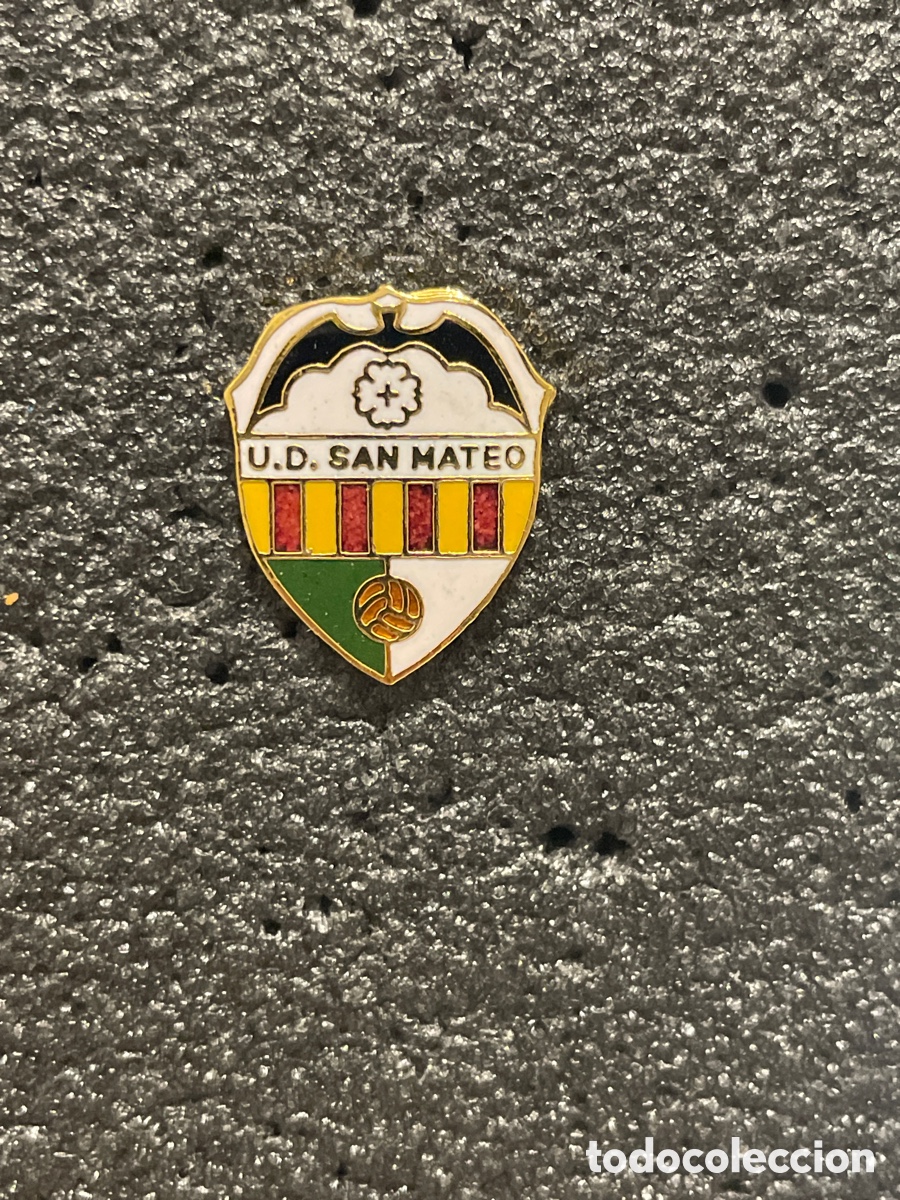 Collezionismo sportivo: Pin U.D. SAN MATEO - San Mateo (Castellon)