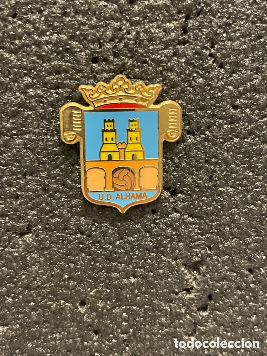 Collezionismo sportivo: Pin U.D. ALHAMA - Alhama de Arag&oacute;n (Zaragoza)