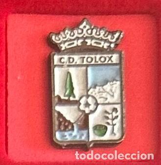 Collezionismo sportivo: Pin de futbol del Club CD Tolox Malaga