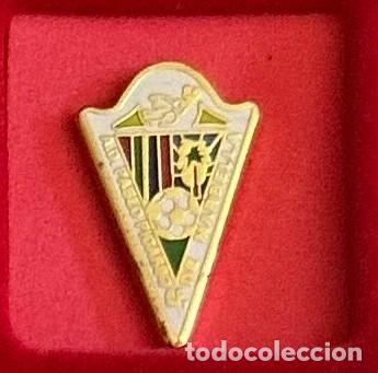 Collezionismo sportivo: Pin de futbol del Club AD Pablo Picasso Malaga