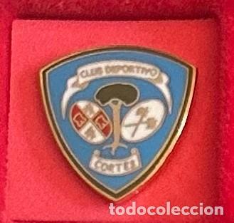 Collezionismo sportivo: Pin de futbol del Club CD Cortes - Cortes de la Frontera Malaga