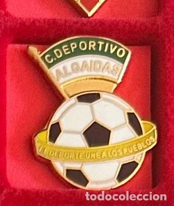 Collectionnisme sportif: Pin de futbol del Club CD Algaidas - Villanueva de Algaida Malaga