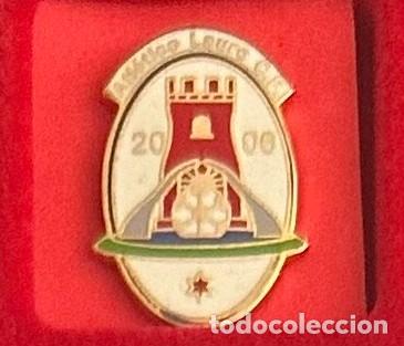 Collectionnisme sportif: Pin de futbol del Club CF Atletico Lauro - Alhaurin de la Torre Malaga