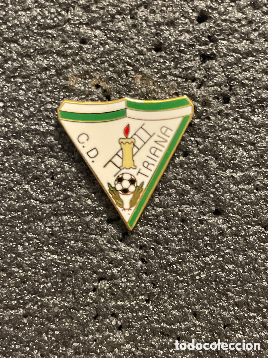 Collectionnisme sportif: Pin 23 C.D. TRIANA - Madrid