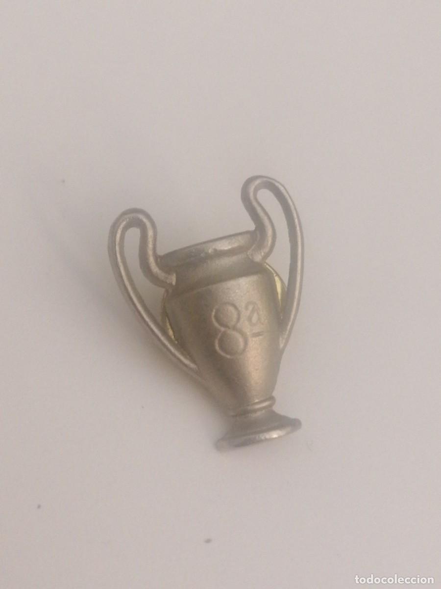 Collezionismo sportivo: Pinfutbol Real Madrid octava Champions League