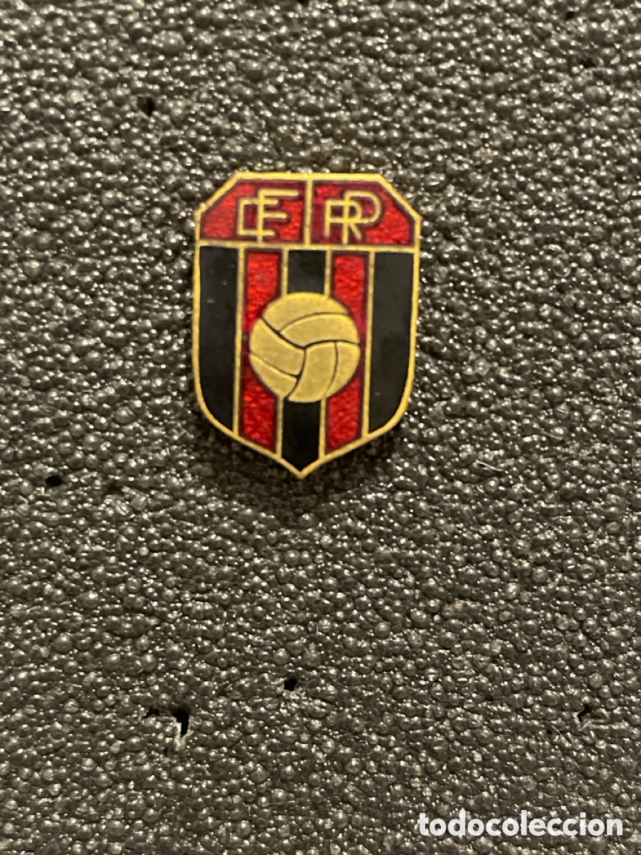 Collezionismo sportivo: Pin 70 C.F. RAPIDO POZUELO - Pozuelo de Alarcon (Madrid)