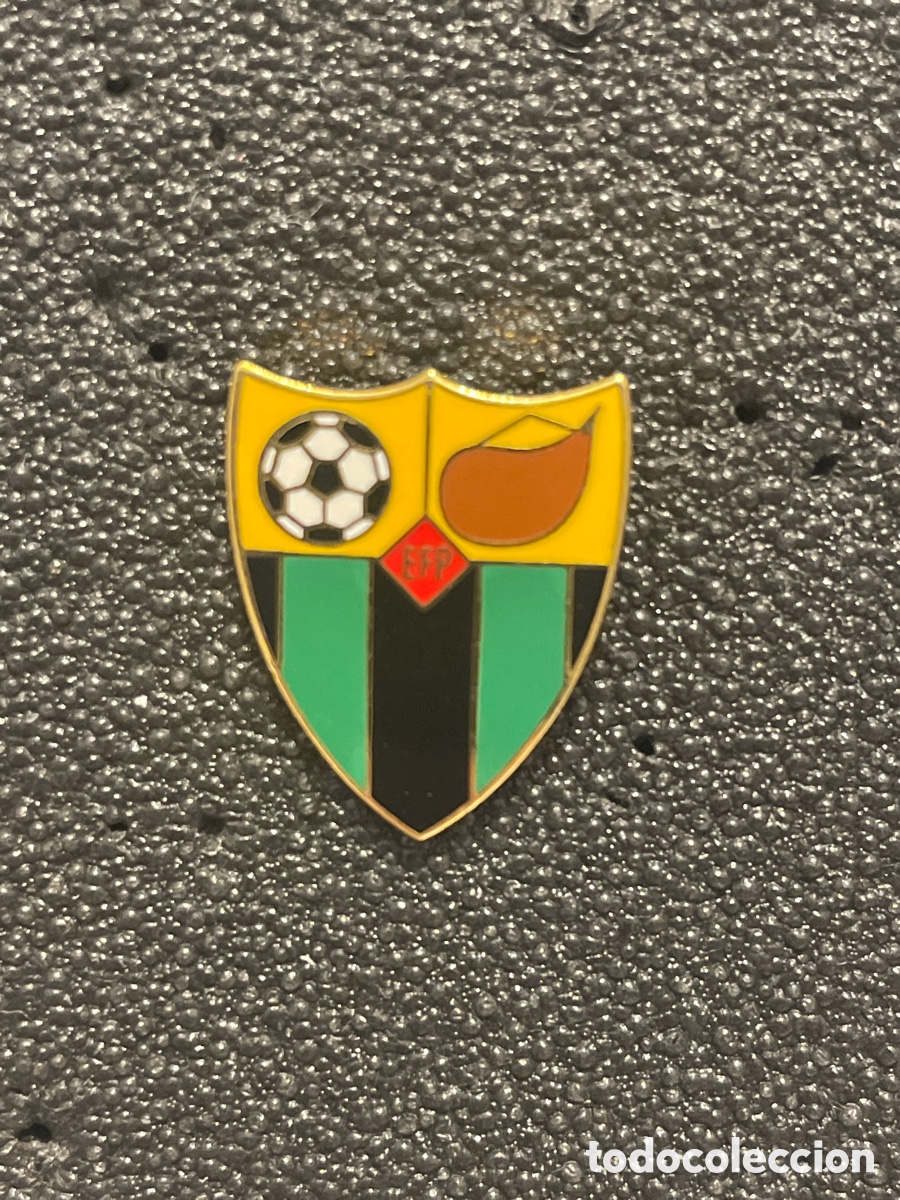 Collezionismo sportivo: Pin 86 C.D. PERISO - Madrid