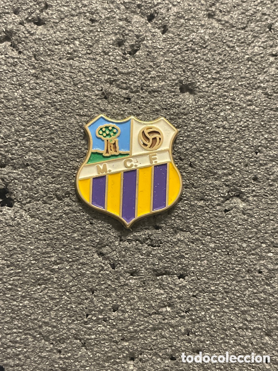 Collectionnisme sportif: Pin 151 MADRILE&Ntilde;O C.F. - Madrid