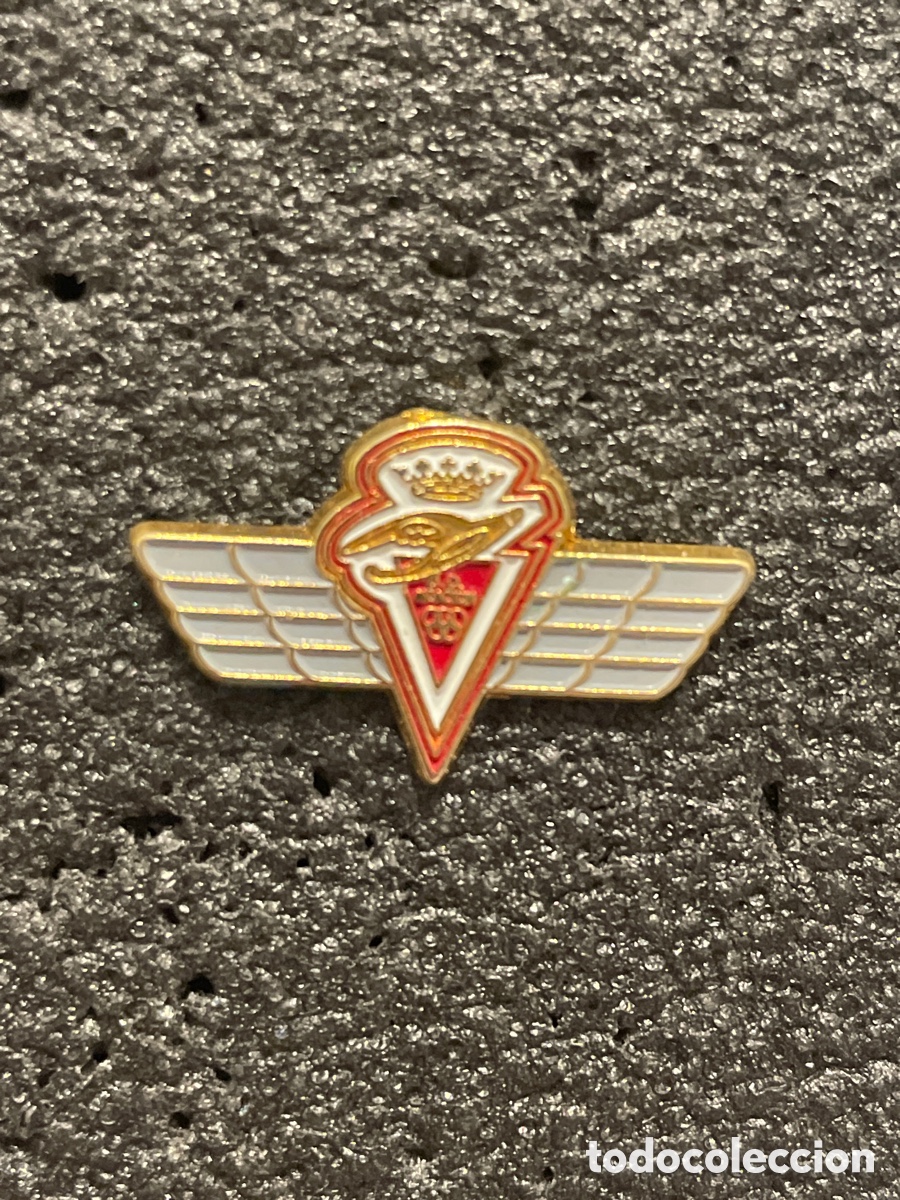 Sammelleidenschaft Sport: Pin 180 C.D. AVIACION - Madrid