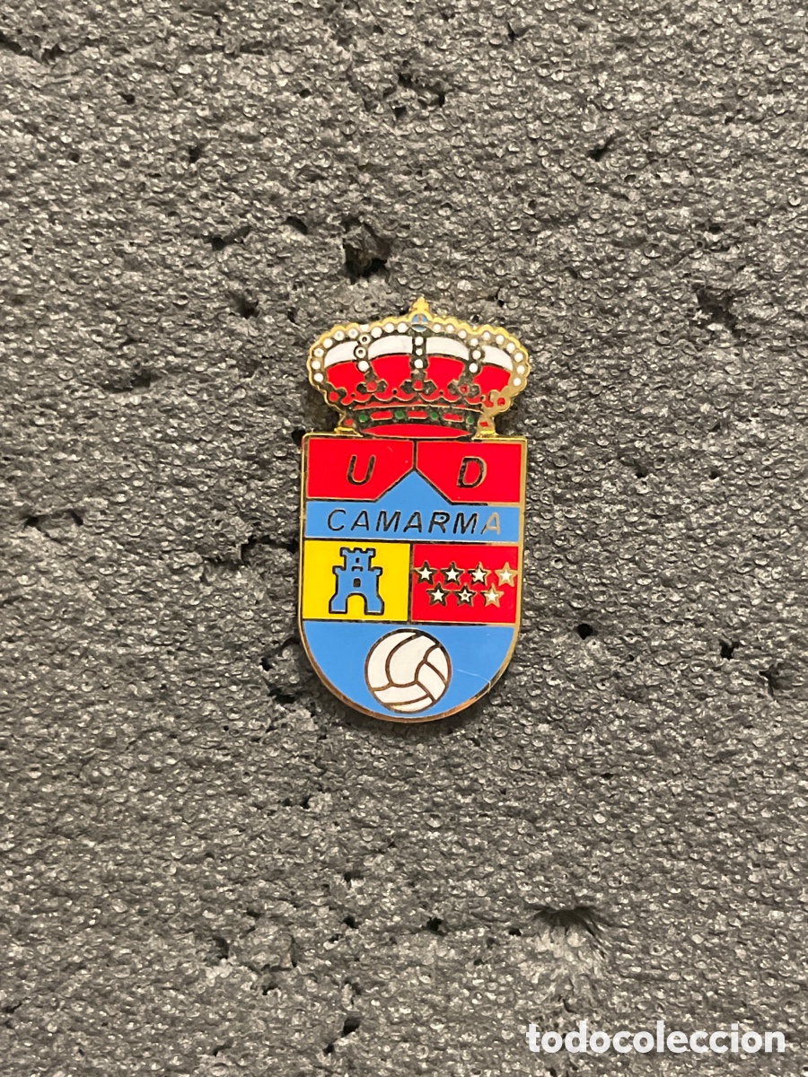 Colecionismo desportivo: Pin 309 U.D. CAMARMA - Camarma de Esteruelas (Madrid)