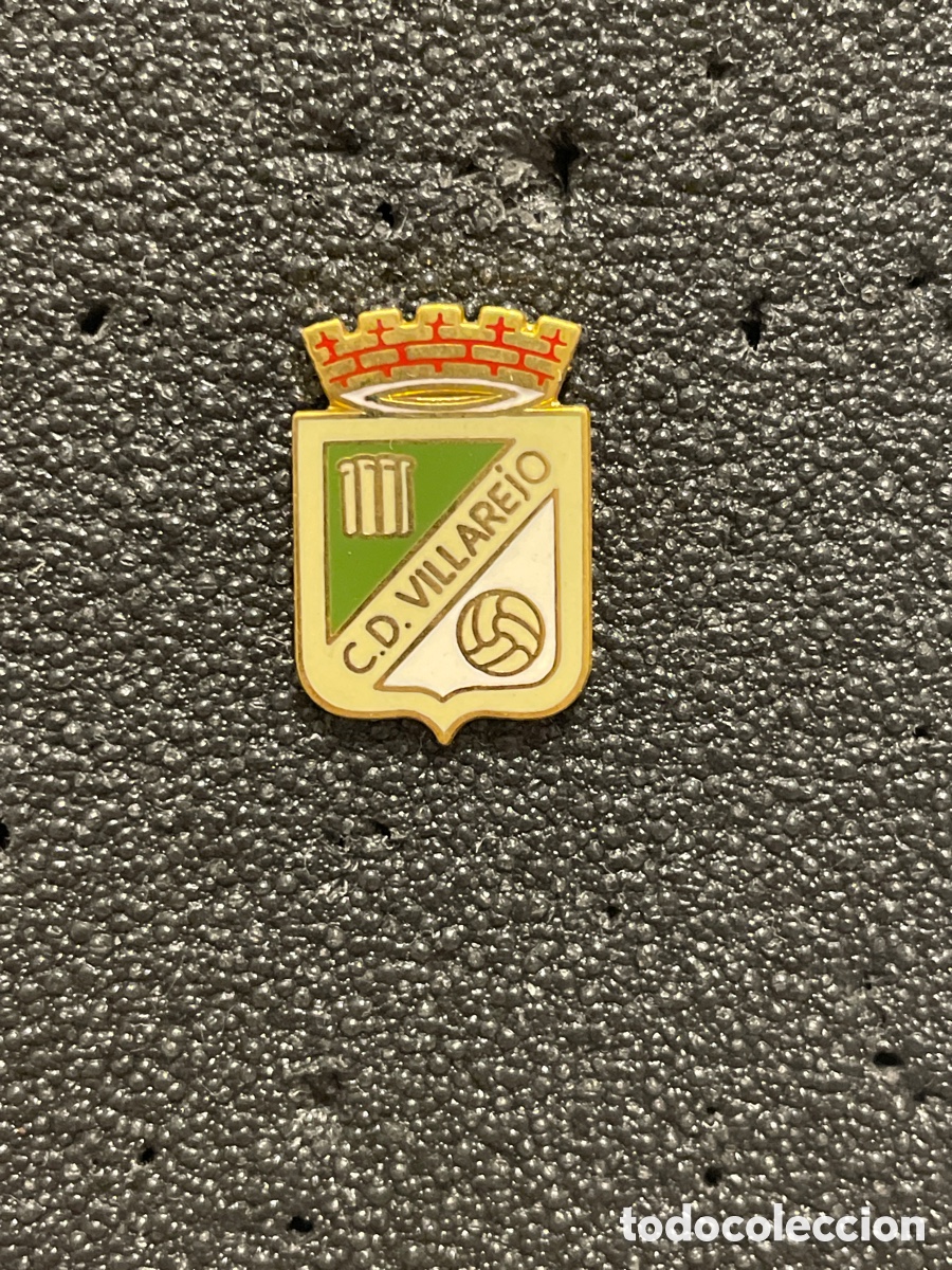 Colecionismo desportivo: Pin 372 C.D. VILLAREJO - Villarejo de Salvanes (Madrid)