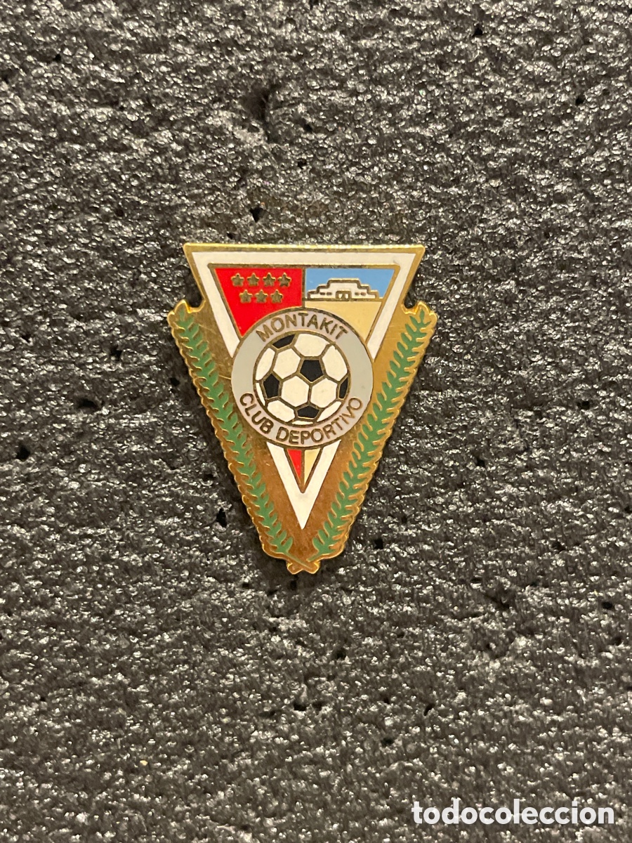Colecionismo desportivo: Pin 415 C.D. MONTAKIT - Fuenlabrada (Madrid)