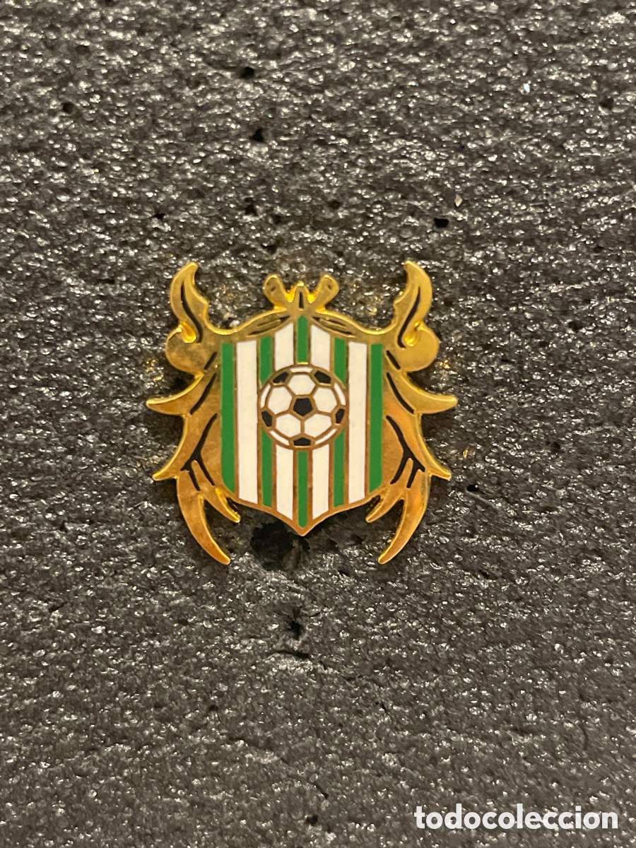 Colecionismo desportivo: Pin 418 ISABEL ROSILLO C.F. - Alcobendas (Madrid)