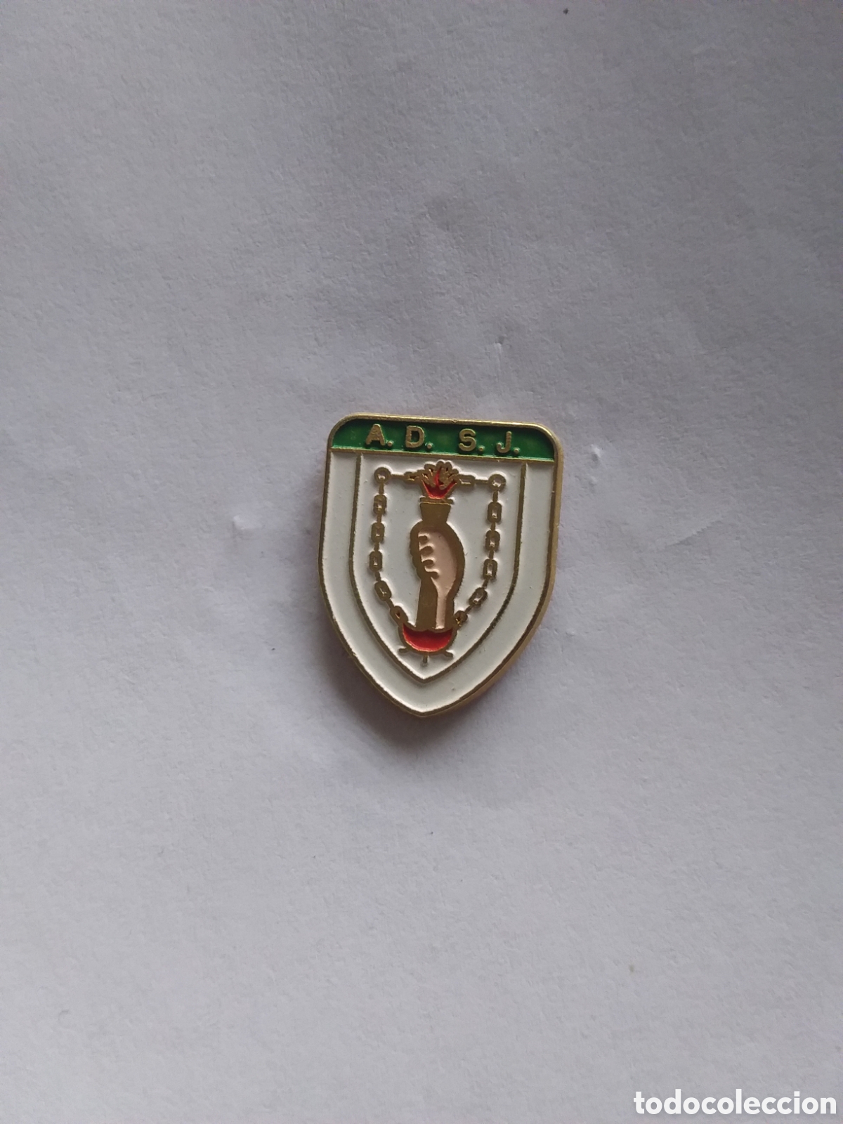 Collectionnisme sportif: Pin Asociaci&oacute;n Deportiva San Juan 1976 ( Navarra)
