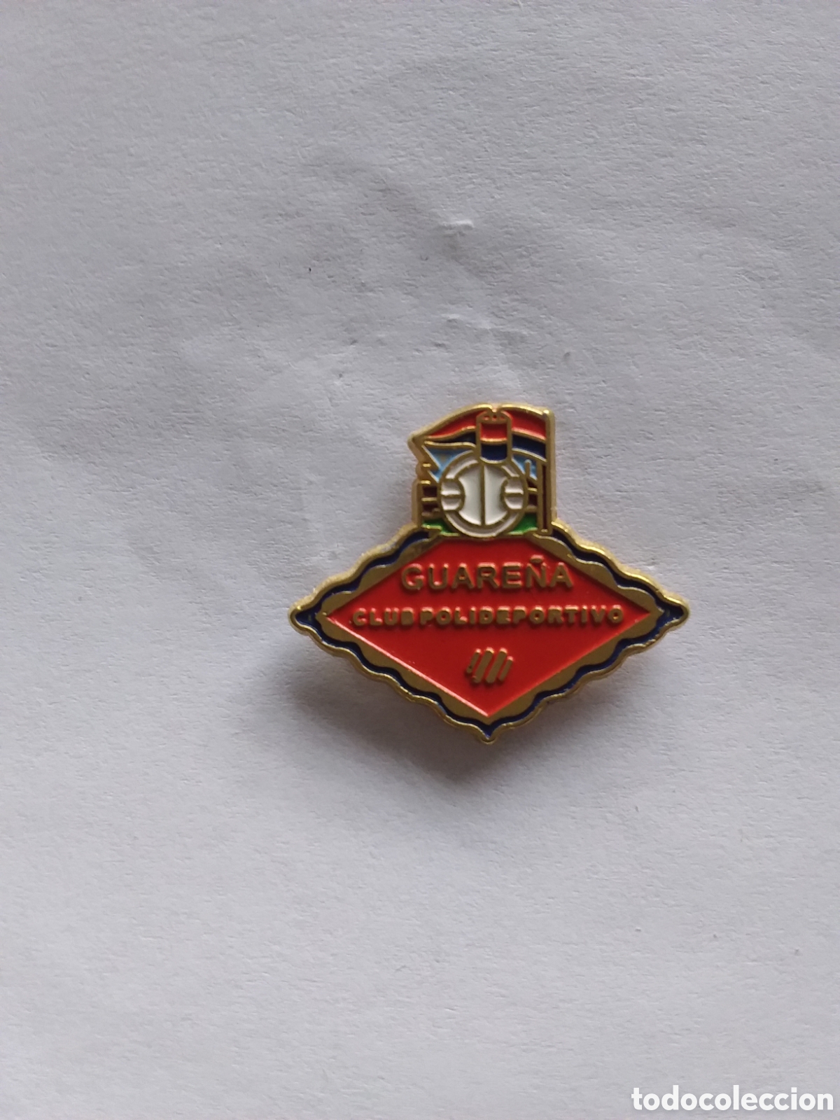 Collectionnisme sportif: Pin Club Polideportivo Guare&ntilde;a ( Badajoz)
