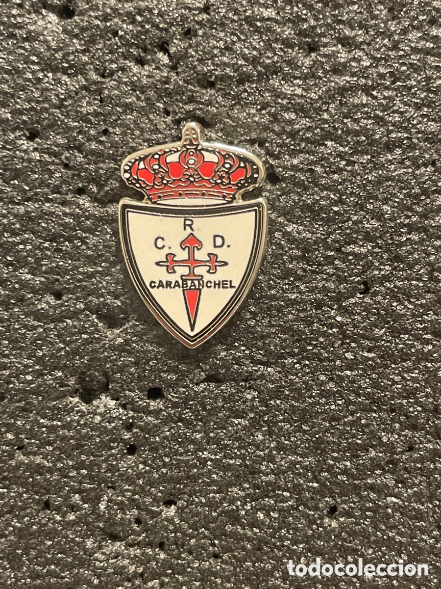 Sammelleidenschaft Sport: Pin 545 R.C.D. CARABANCHEL - Madrid