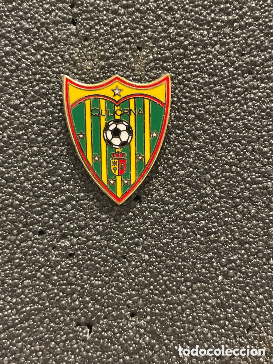Sammelleidenschaft Sport: Pin 612 RACING QUIJORNA C.F. - Quijorna (Madrid)