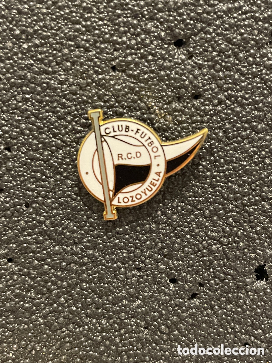 Sammelleidenschaft Sport: Pin 613 C.F. LOZOYUELA - Lozoyuela (Madrid)