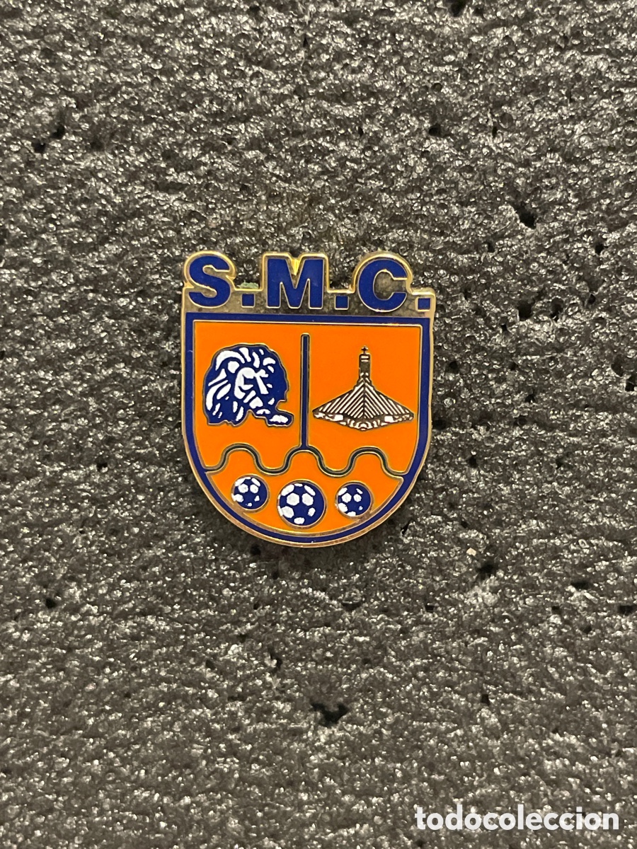 Sammelleidenschaft Sport: Pin 642 C.D. SANTA MAR&Iacute;A CARIDAD - Madrid