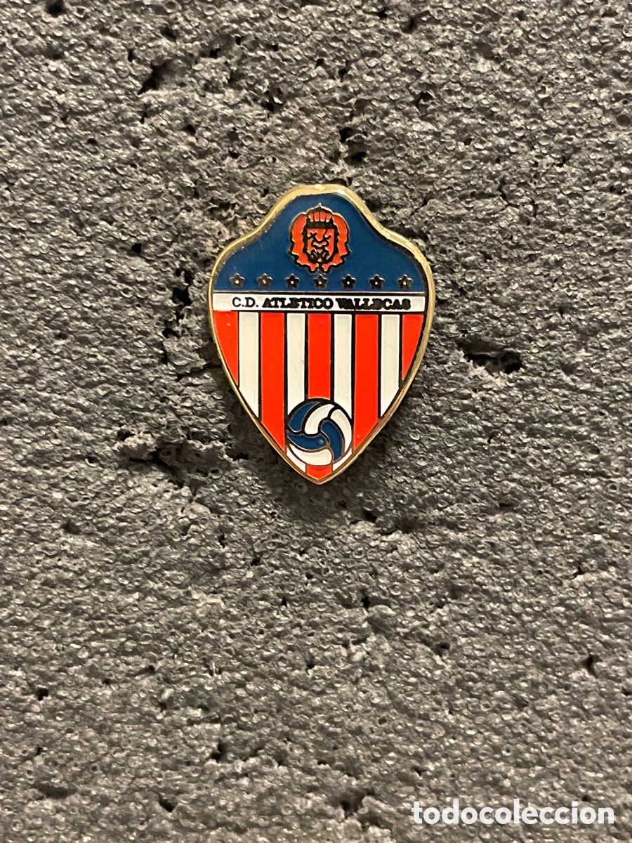 Sammelleidenschaft Sport: Pin 664 C.D. ATLETICO VALLECAS - Madrid