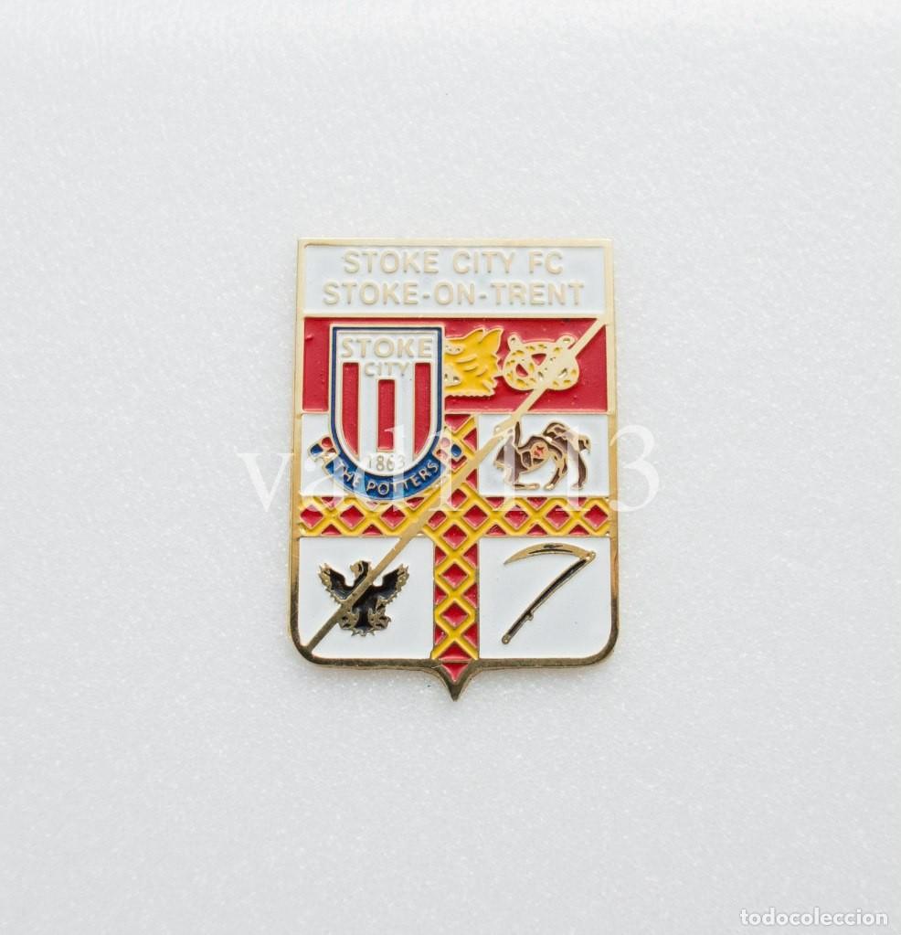 Collectionnisme sportif: Badge Pin: European football clubs England - FC Stoke City