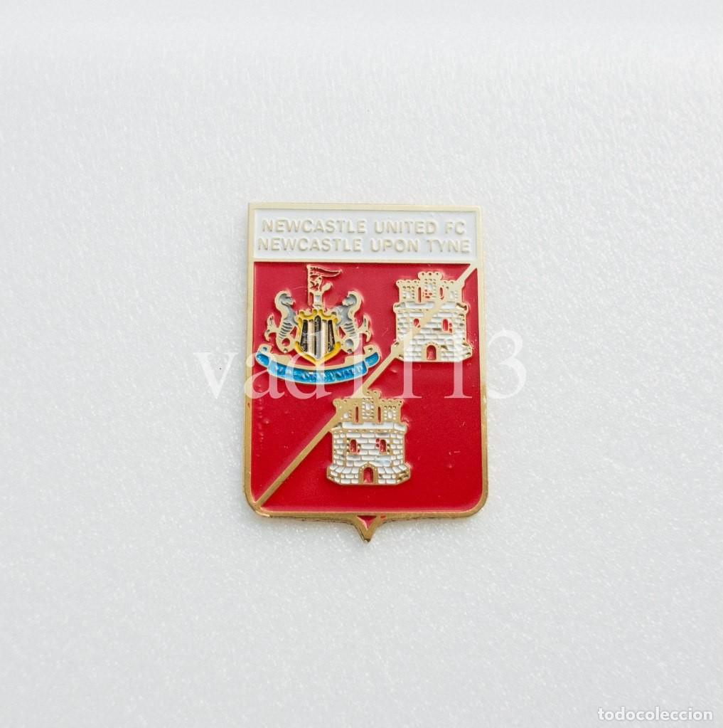 Collectionnisme sportif: Badge Pin: European football clubs England - FC Newcastle United
