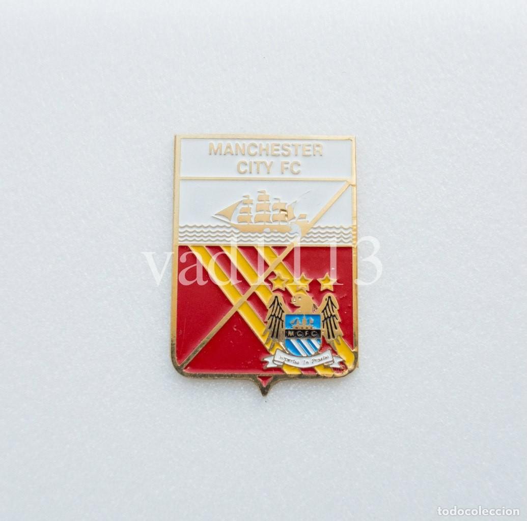 Collectionnisme sportif: Badge Pin: European football clubs England - FC Manchester City