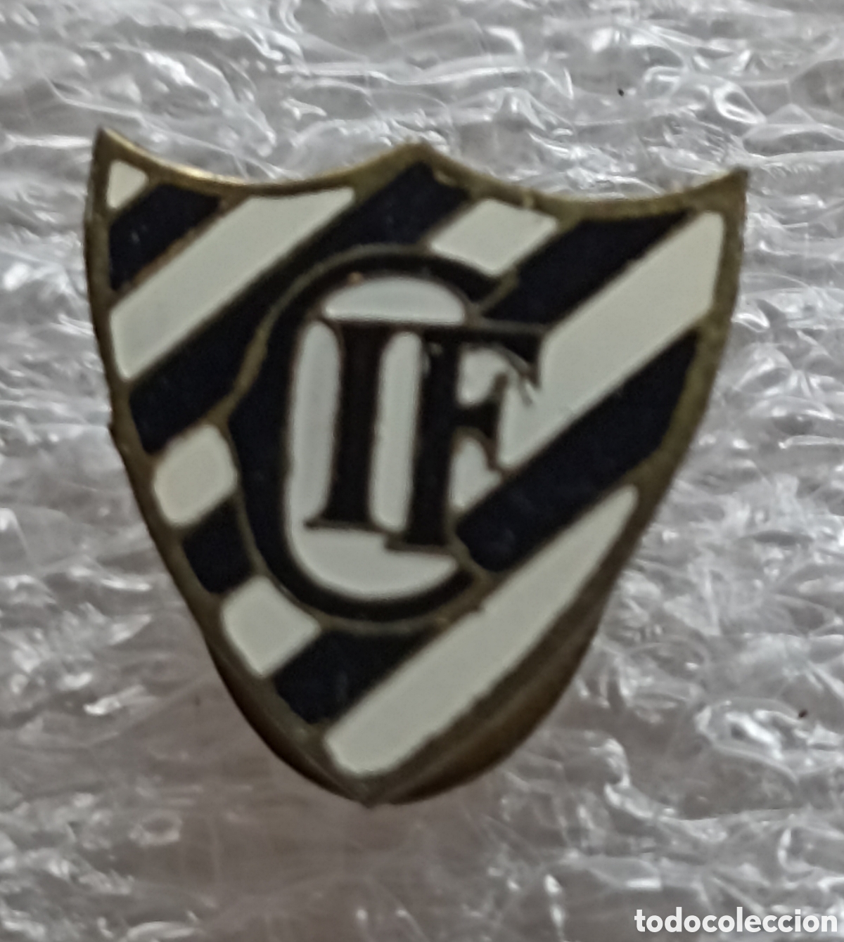 Collectionnisme sportif: PIN F&Uacute;TBOL OJAL, CLUB INTERNACIONAL FUTBOL, PORTUGAL