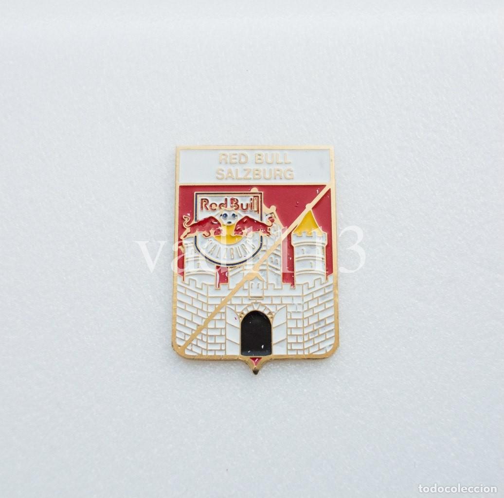 Collectionnisme sportif: Badge Pin: European football clubs Austria - FC Red Bull Salzburg