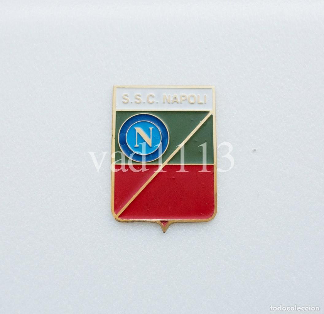 Collezionismo sportivo: Badge Pin: European football clubs Italy - FC Napoli