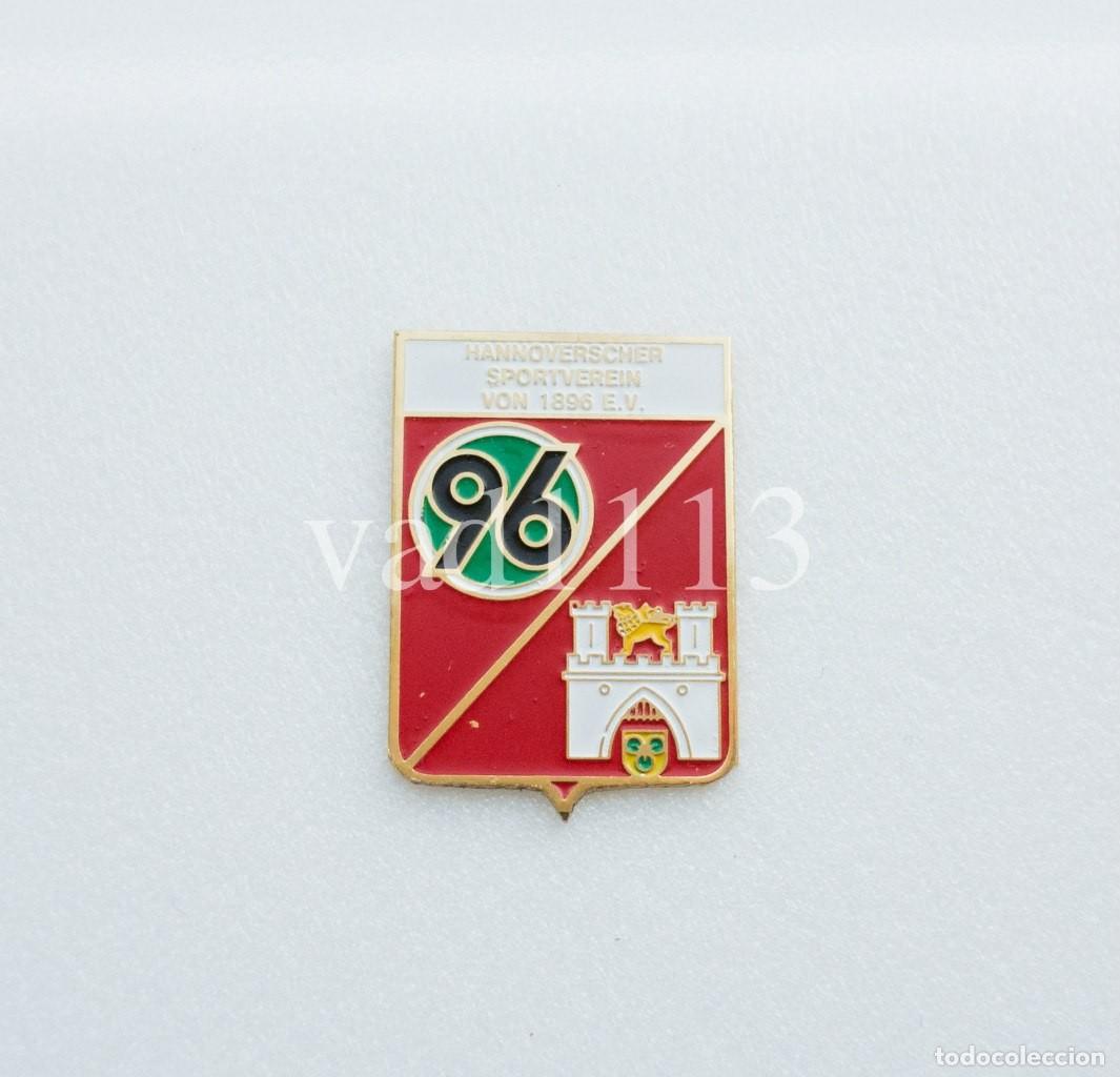 Collezionismo sportivo: Badge Pin: German football club Germany - FC Hannover 96