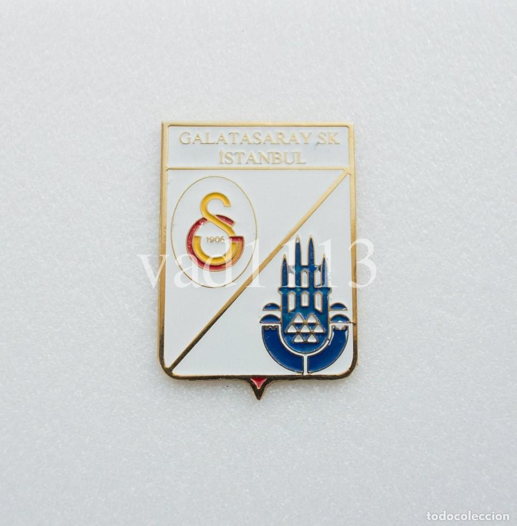 Collezionismo sportivo: Badge Pin: European football clubs Turkey - Galatasaray SK, Istanbul.