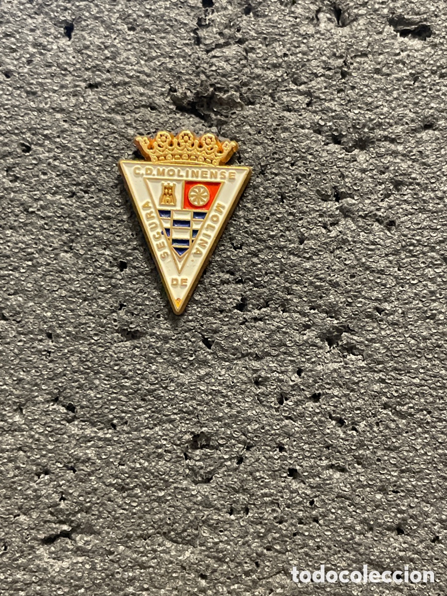 Collectionnisme sportif: Pin 12 C.D. MOLINENSE - Molina del Segura (Murcia)