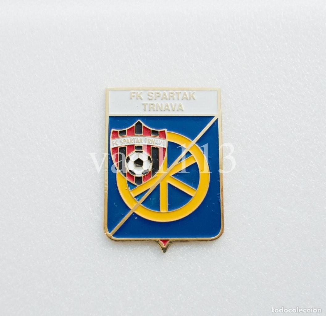 Collectionnisme sportif: Badge Pin: European football clubs Slovakia - FC Spartak Trnava