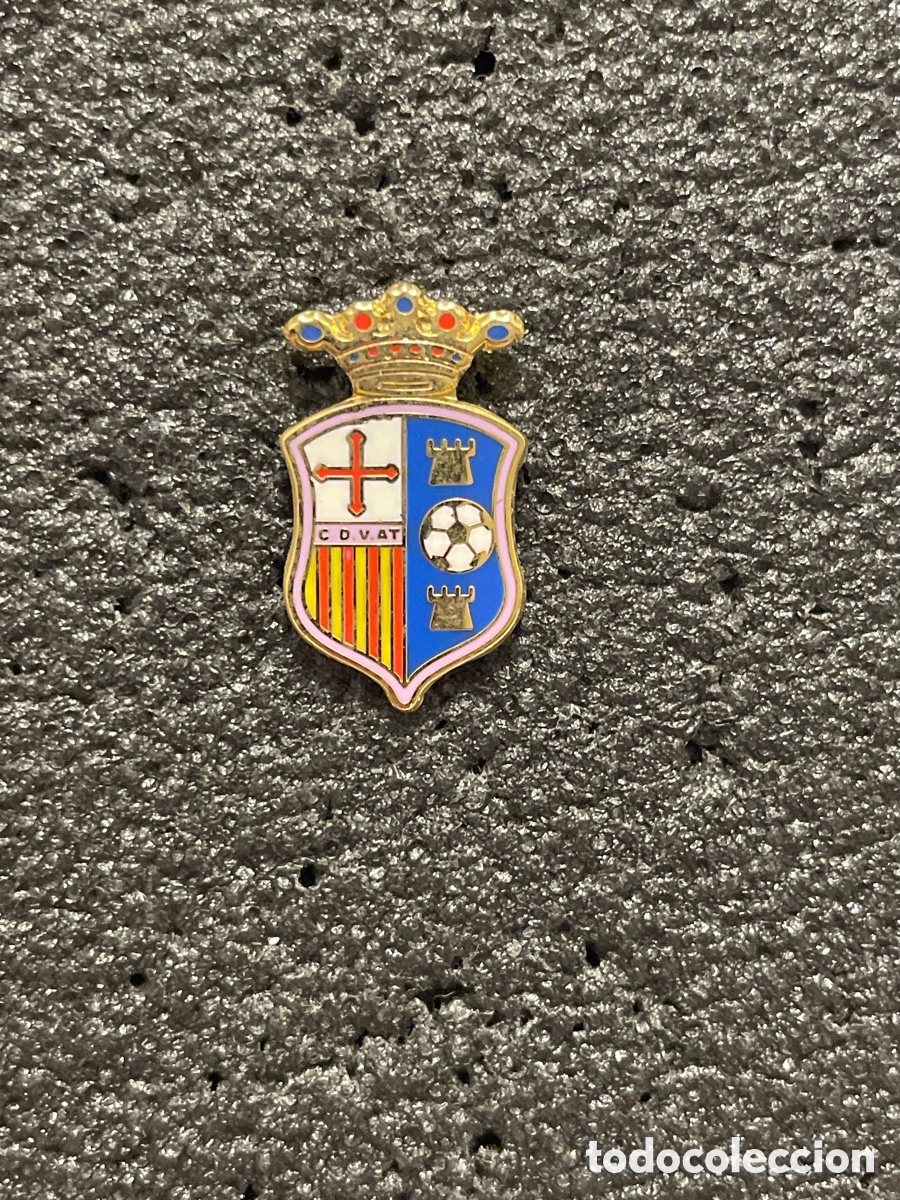 Collectionnisme sportif: Pin 66 C.D. VILLANUEVA ATLETICO - Villanueva del R&iacute;o Segura (Murcia)