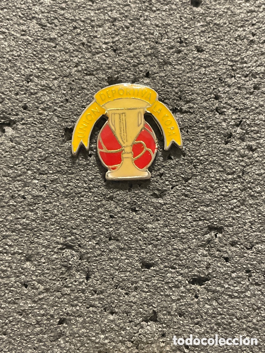 Collectionnisme sportif: Pin 79 U.D. LA COPA - La Copa de Bullas (Murcia)
