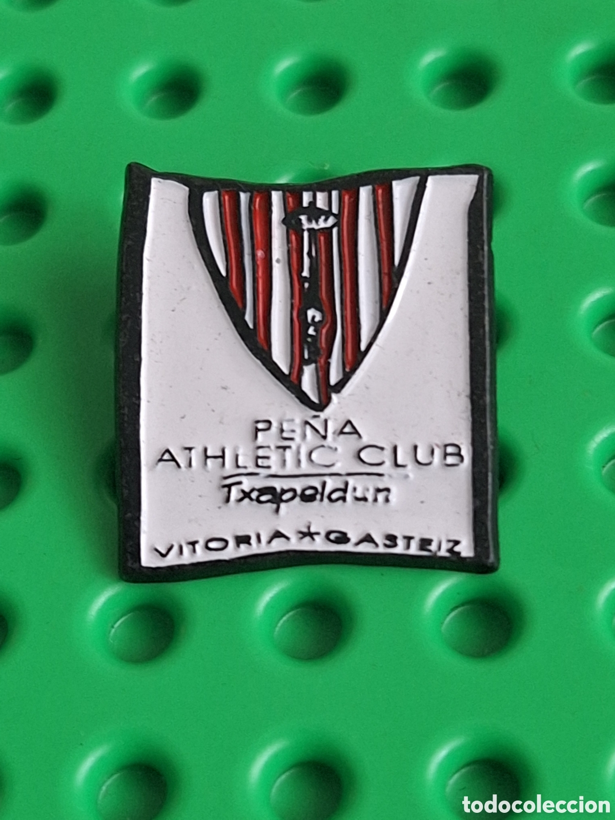 Collectionnisme sportif: Pin Pe&ntilde;a Athletic de Bilbao Vitoria