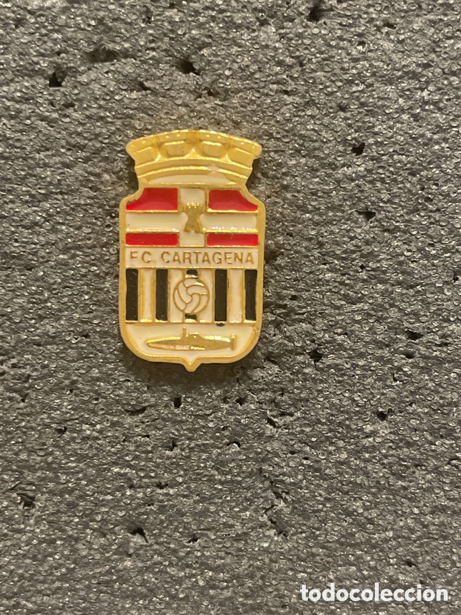 Collectionnisme sportif: Pin 149 F.C. CARTAGENA - Cartagena (Murcia)