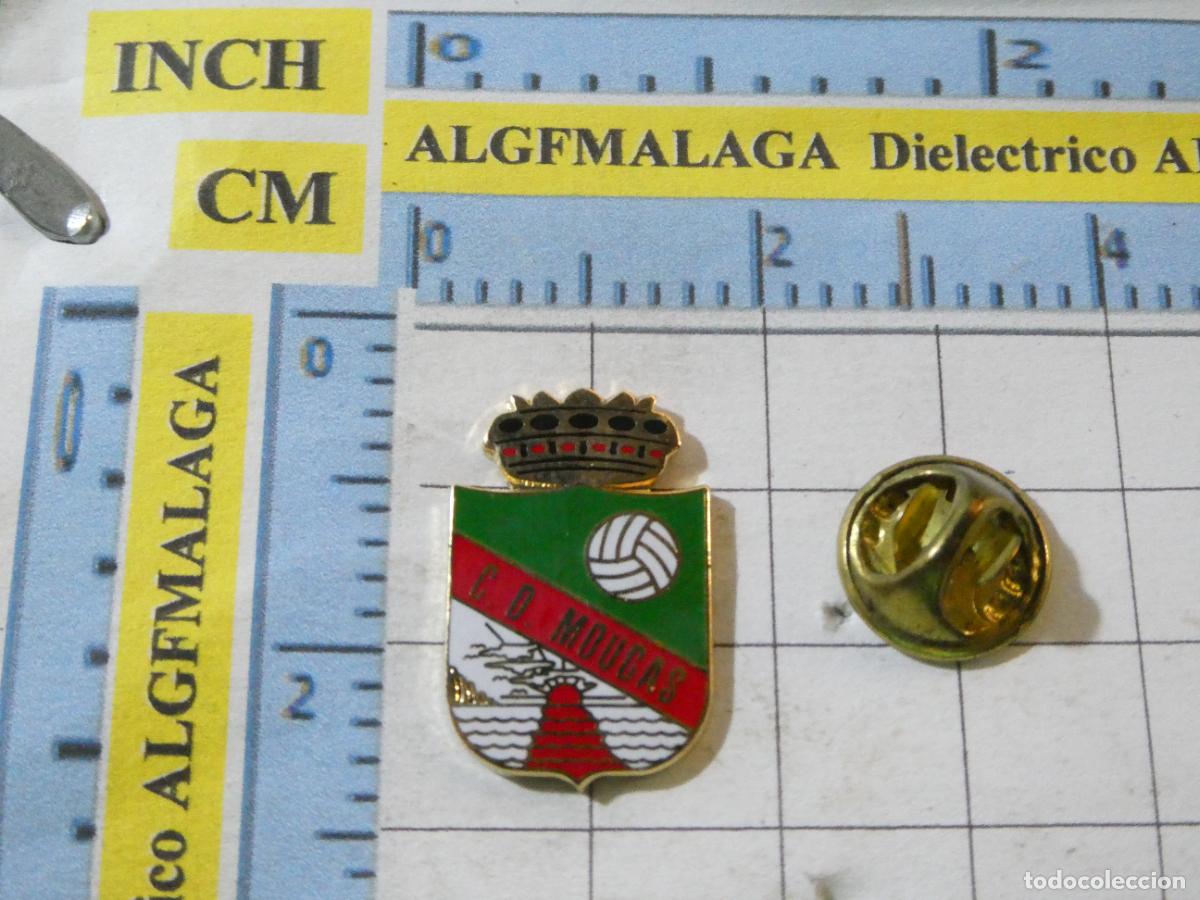 Sammelleidenschaft Sport: PIN DE DEPORTES. F&Uacute;TBOL. CD MOUGAS OIA PONTEVEDRA. ESCUDO EQUIPO