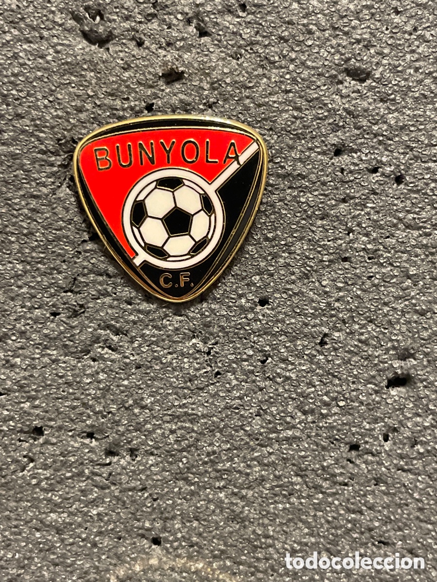 Collectionnisme sportif: Pin 96 BUNYOLA C.F. - Bunyola (Mallorca